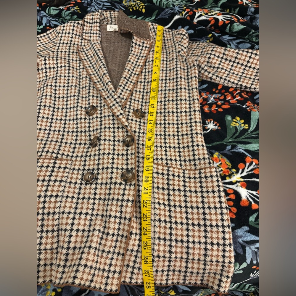 Marled Women's Houndstooth Sweater Blazer in Black and Tan - Picture 10 of 10